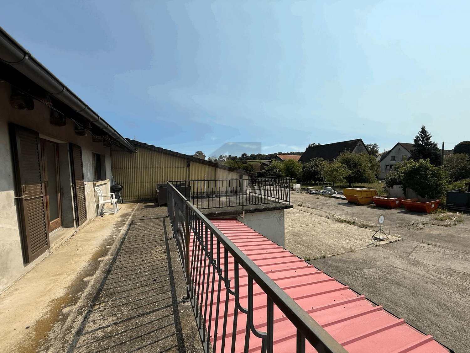 13 stanze casa multifamiliare