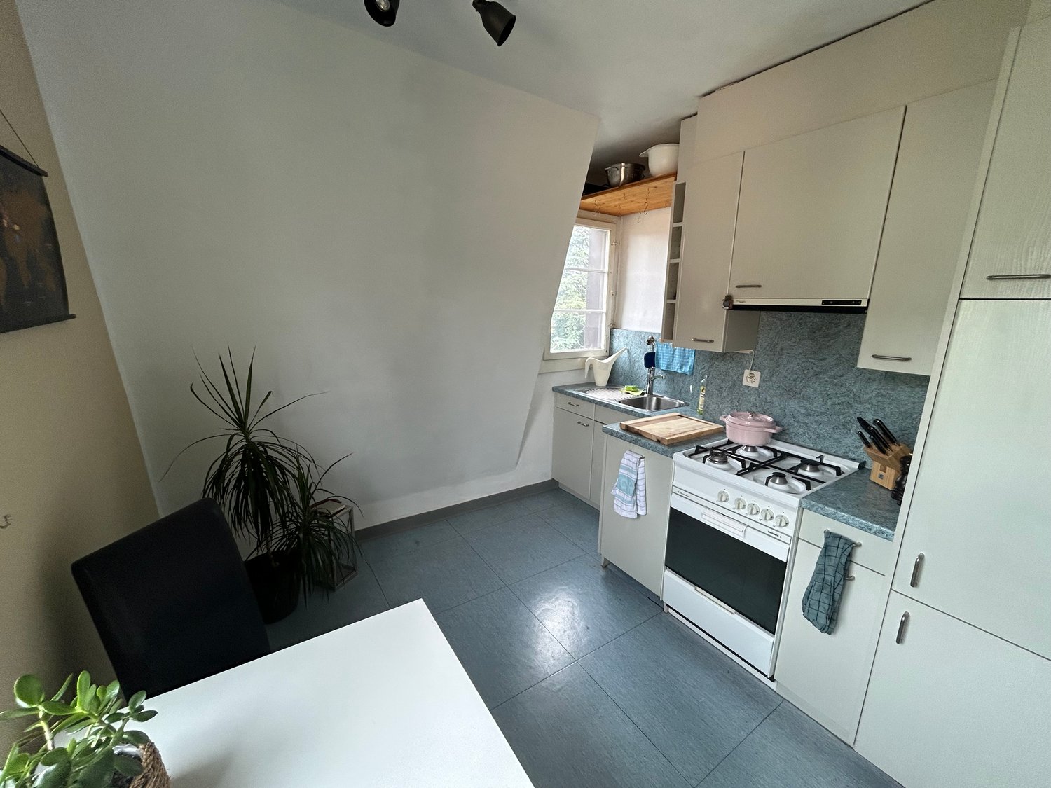 Room in a shared flat, photo 7 sur 7