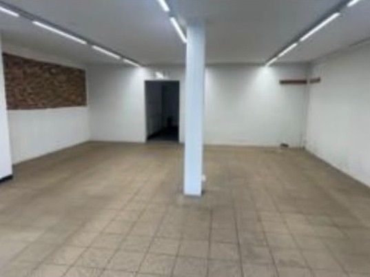 168m² commercial