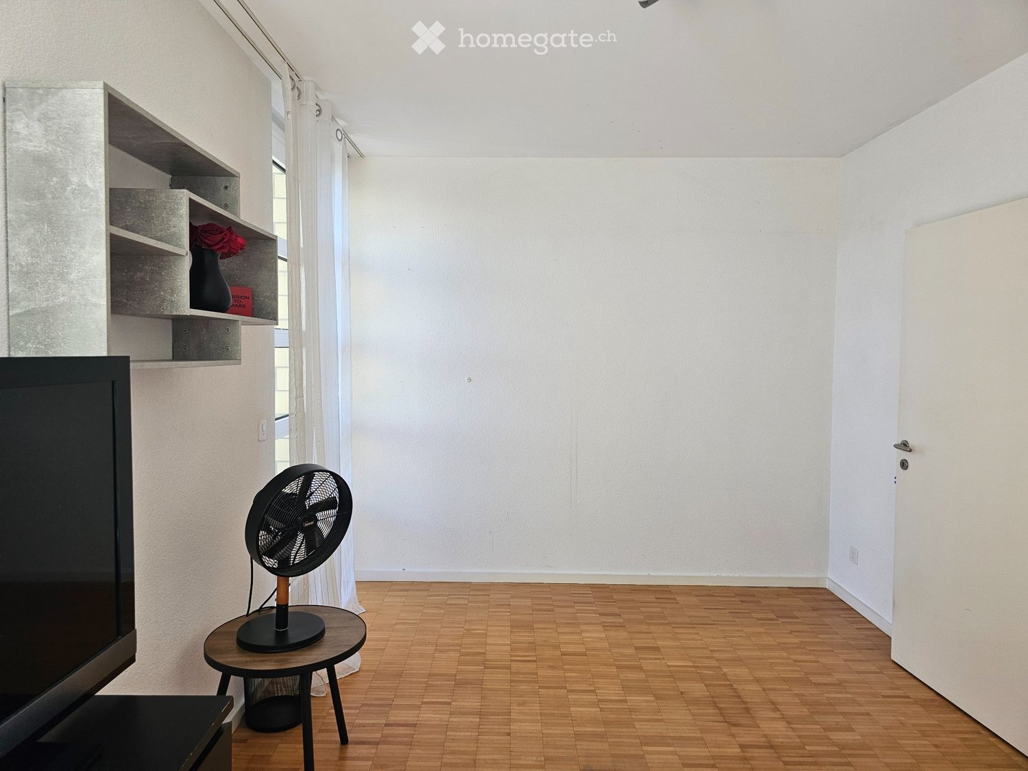 1 Zimmer Einzelzimmer, Foto 1 von 2