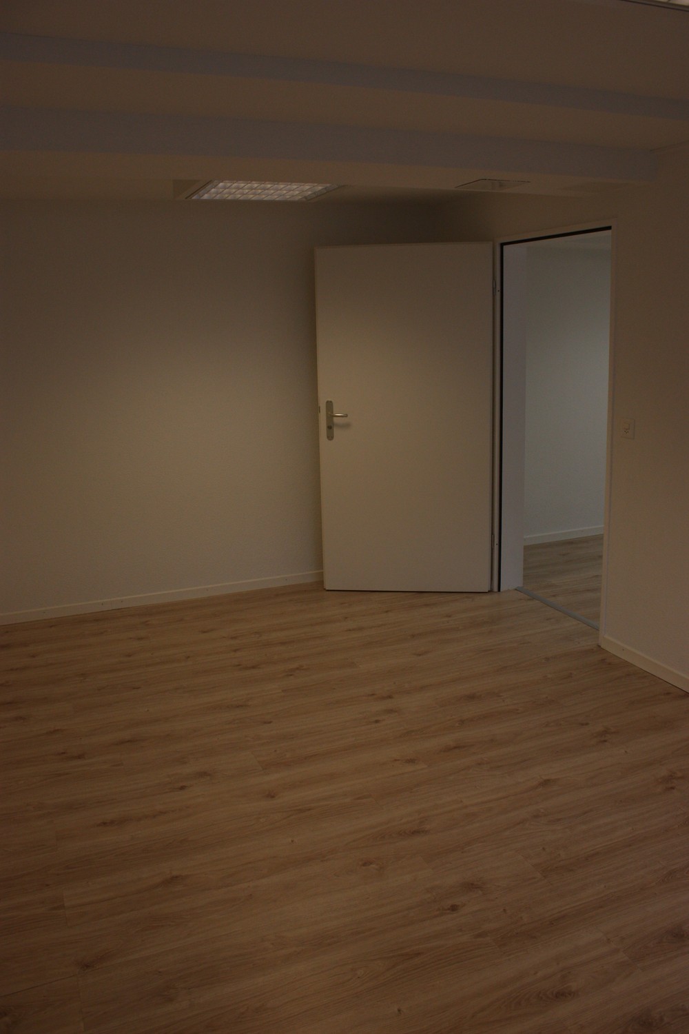 56m² office