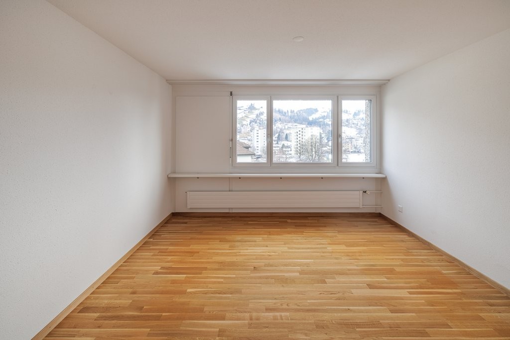 3 ½ rooms apartment, Foto 1 von 8