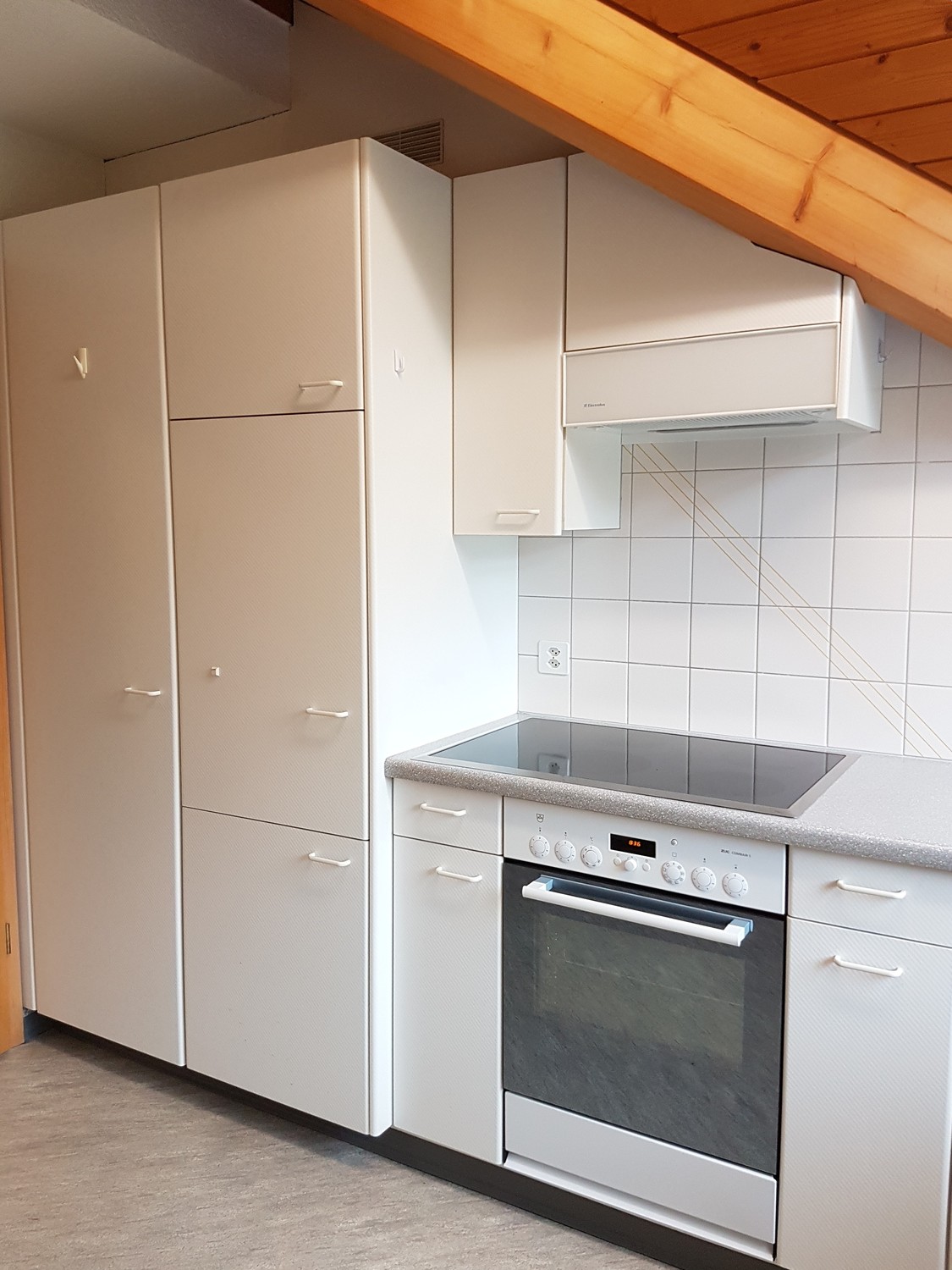 Appartement de toit de 2 pièces