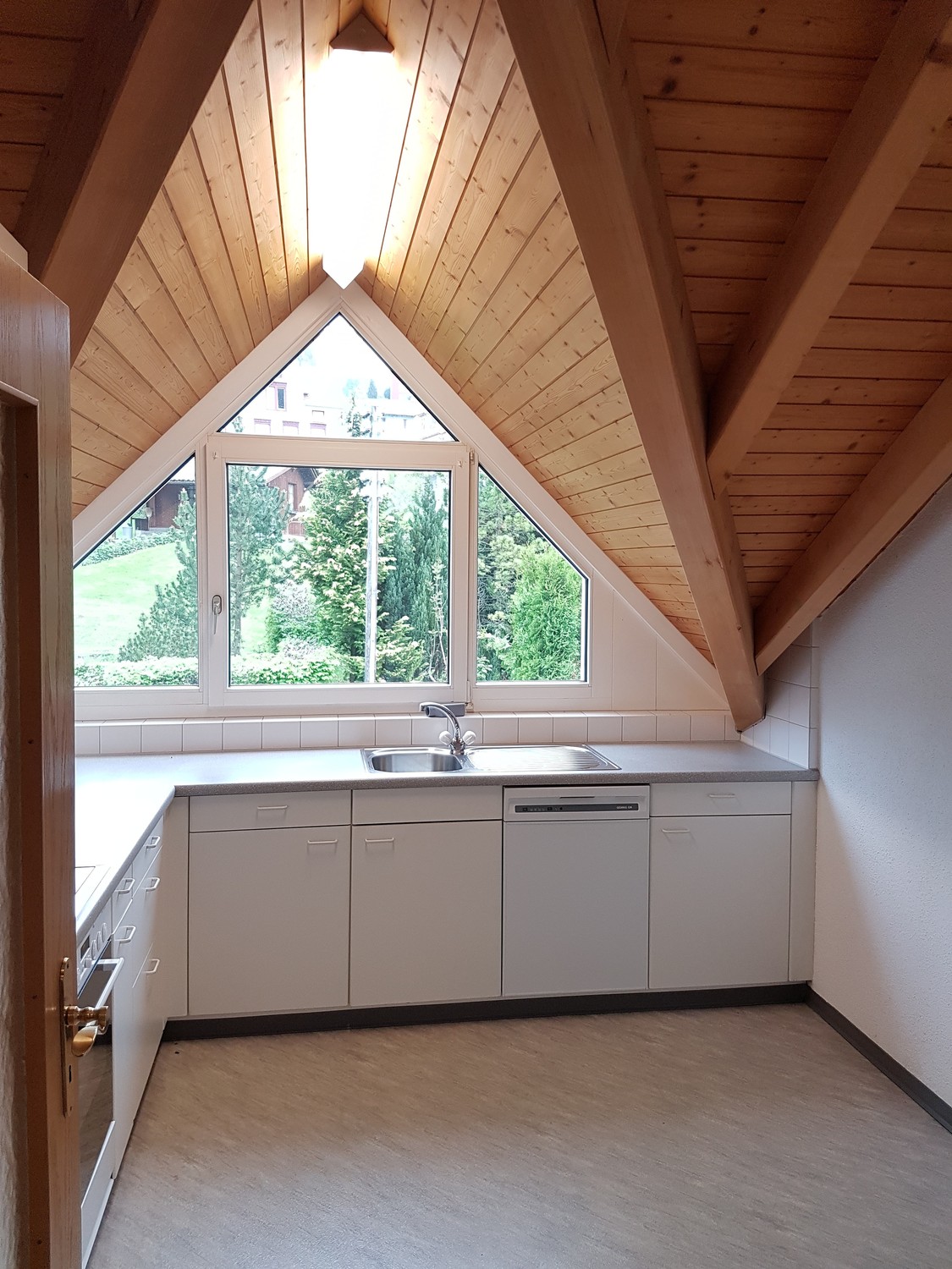 Appartement de toit de 2 pièces