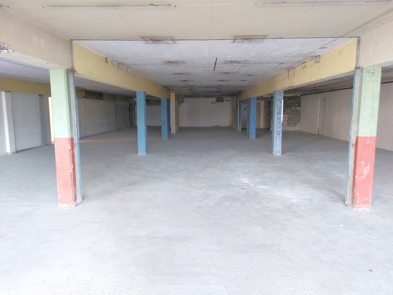 315m² commercial