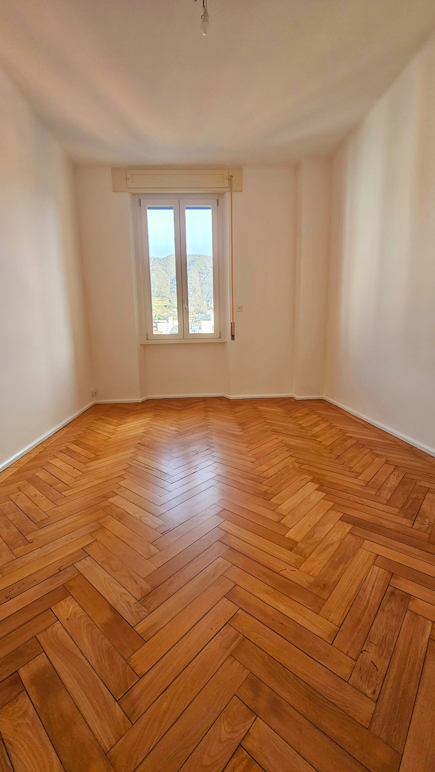 4-Zimmer-Wohnung, Foto 4 von 7