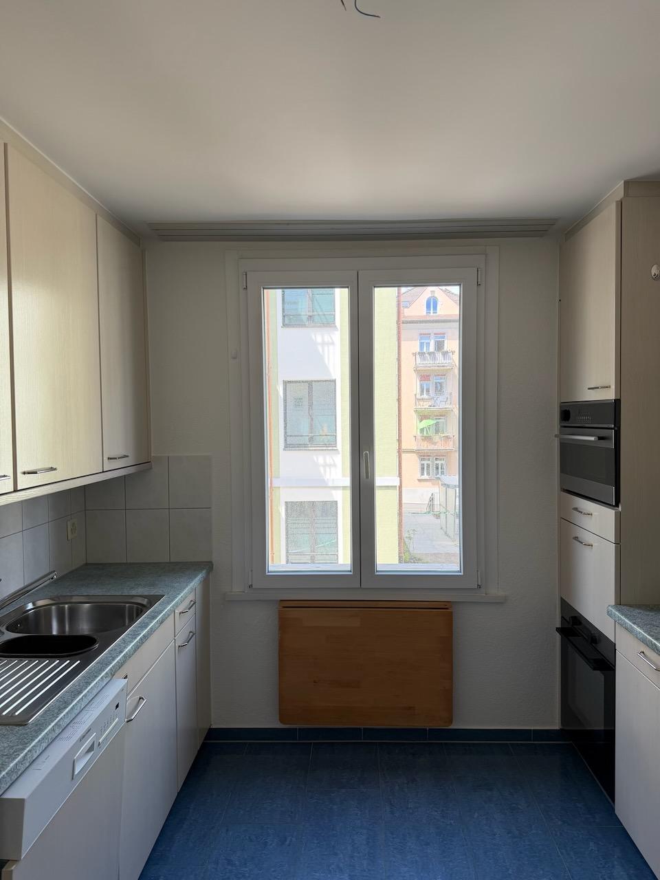 6 rooms apartment