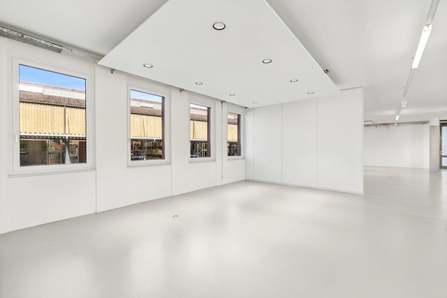 335m² ufficio