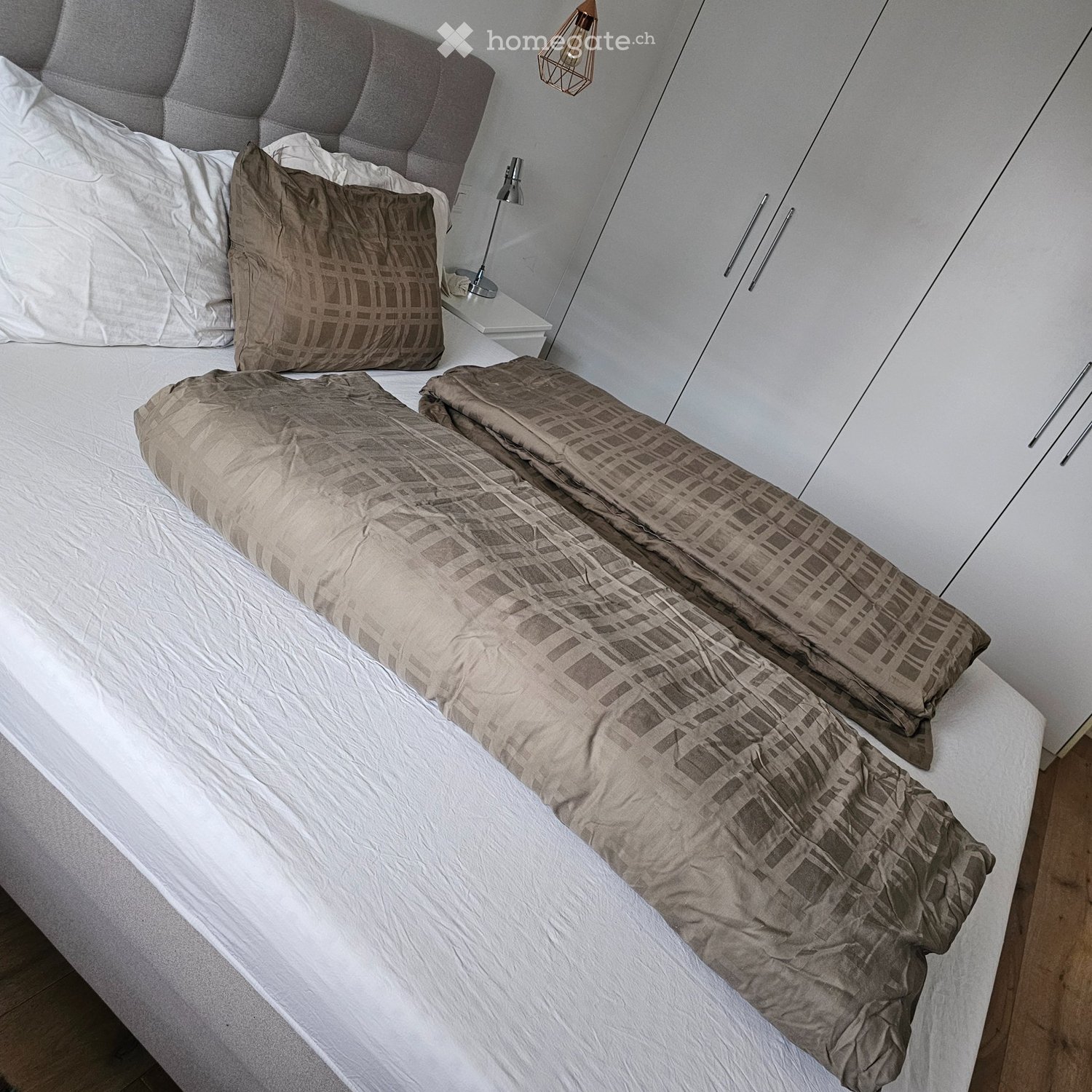 1 room single room
