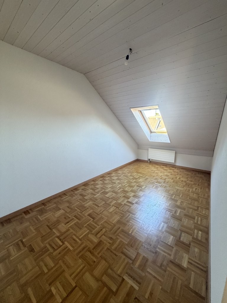 3 Zimmer Dachwohnung, Foto 4 von 6