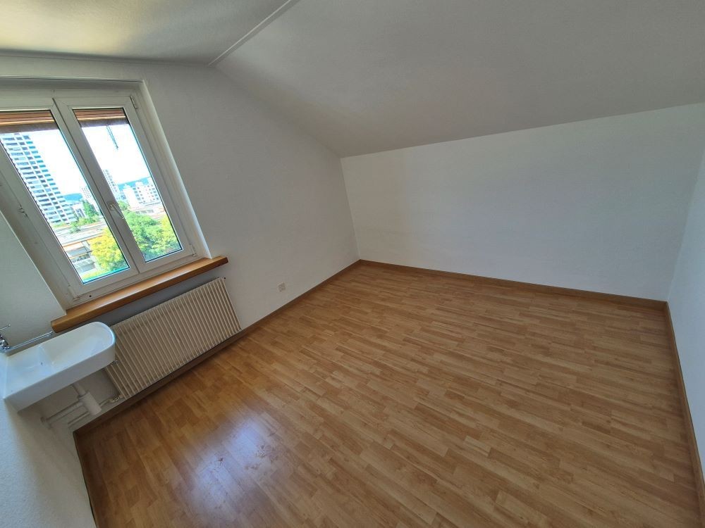 Zimmer in einer Wohngemeinschaft, Foto 1 von 6