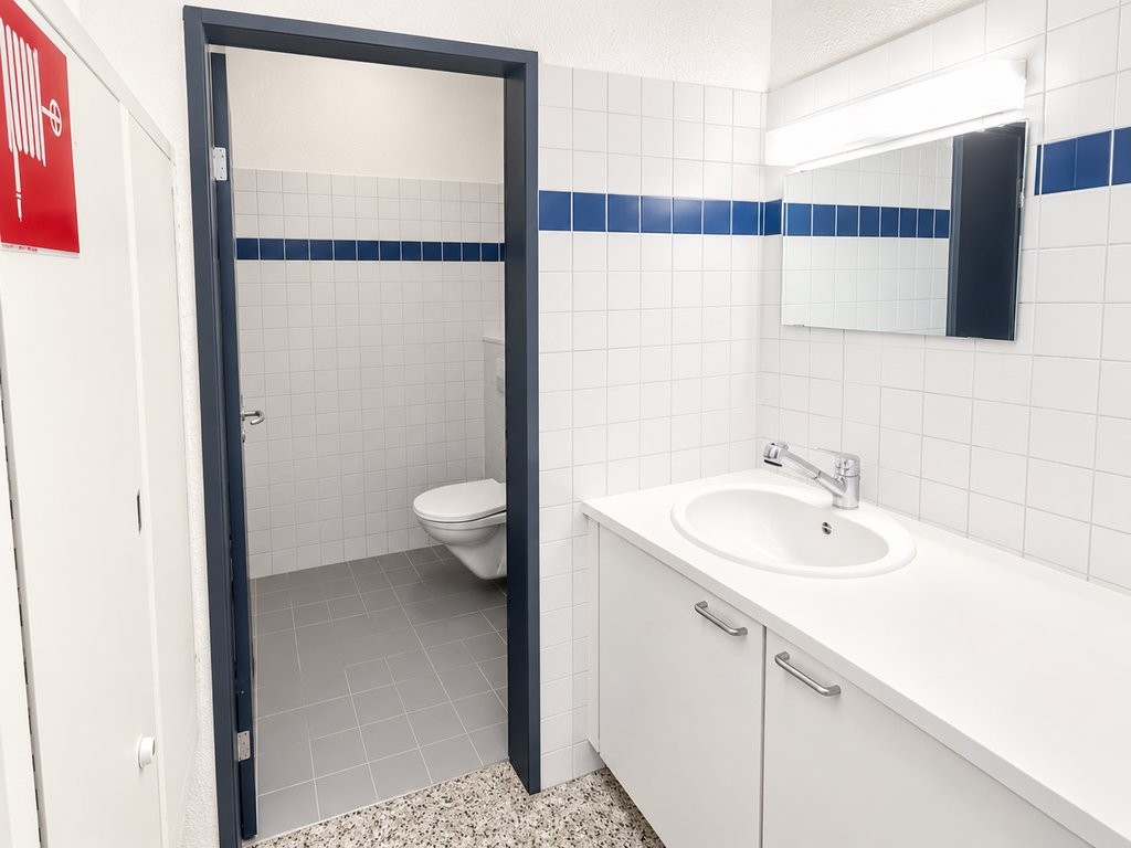 138m² office