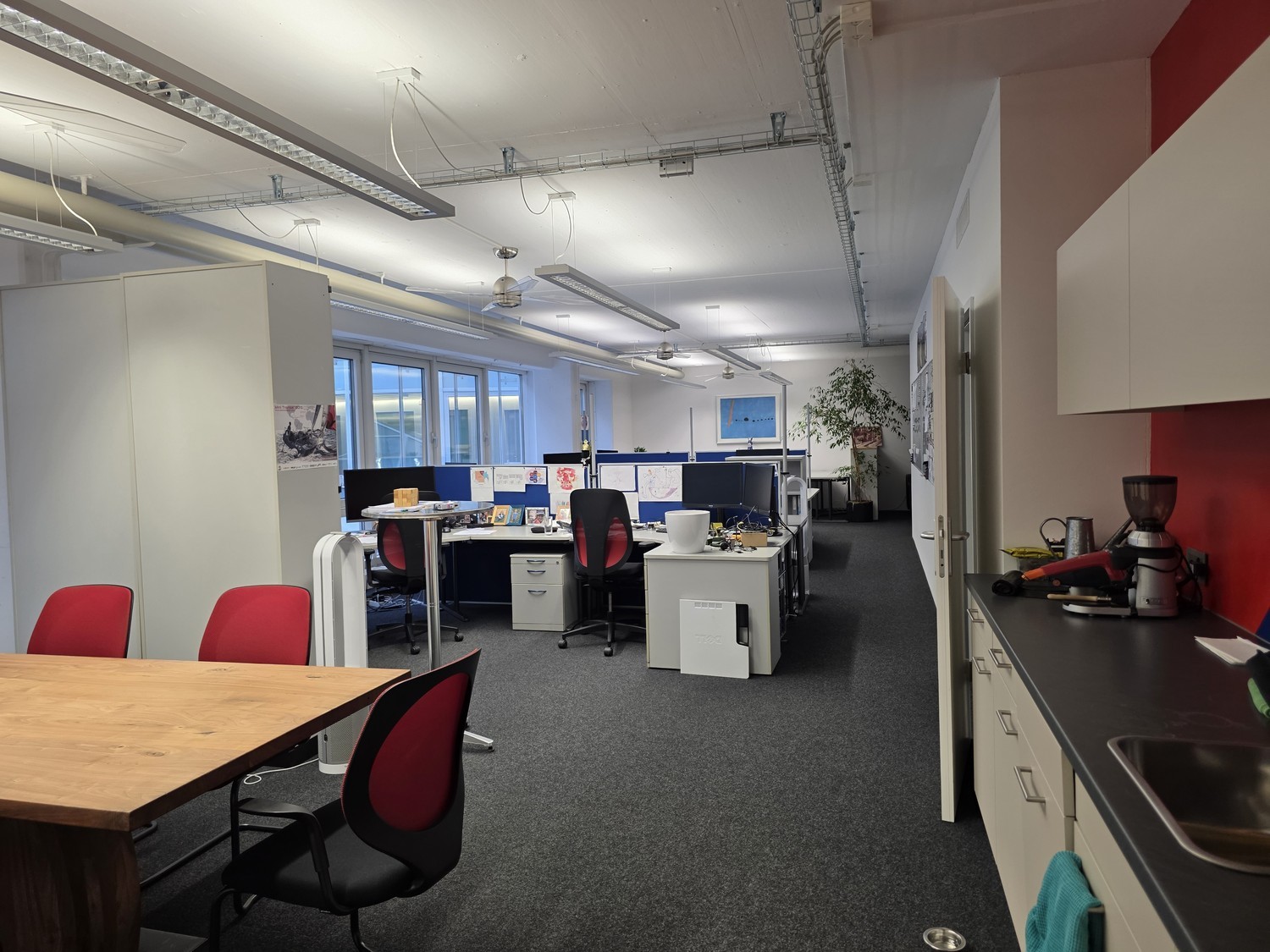 146m² commercial, Foto 1 von 10