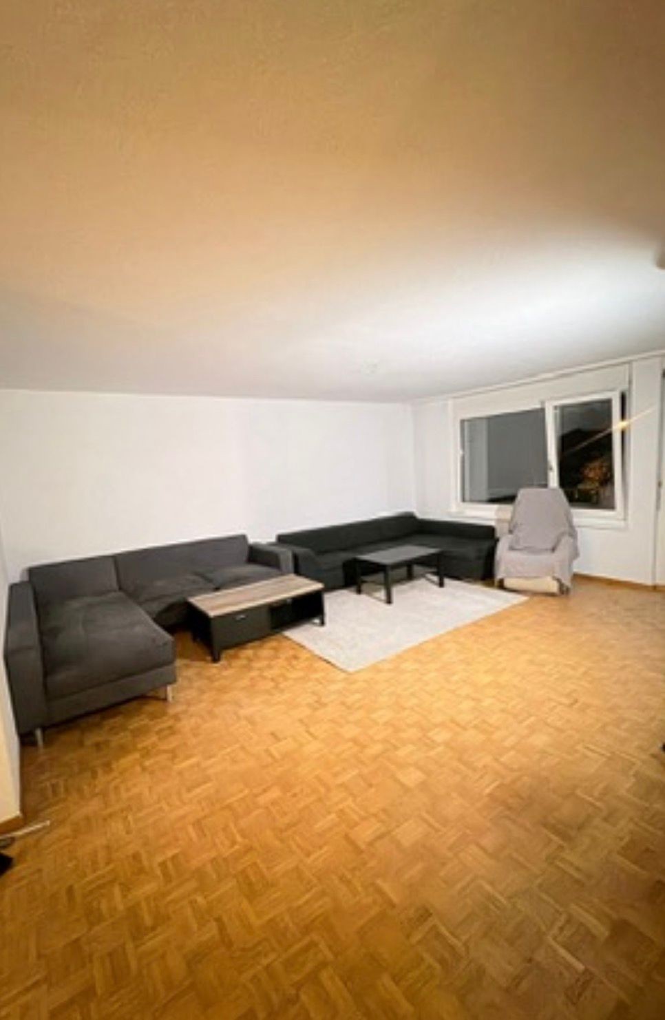 Chambre dans un appartement partagé