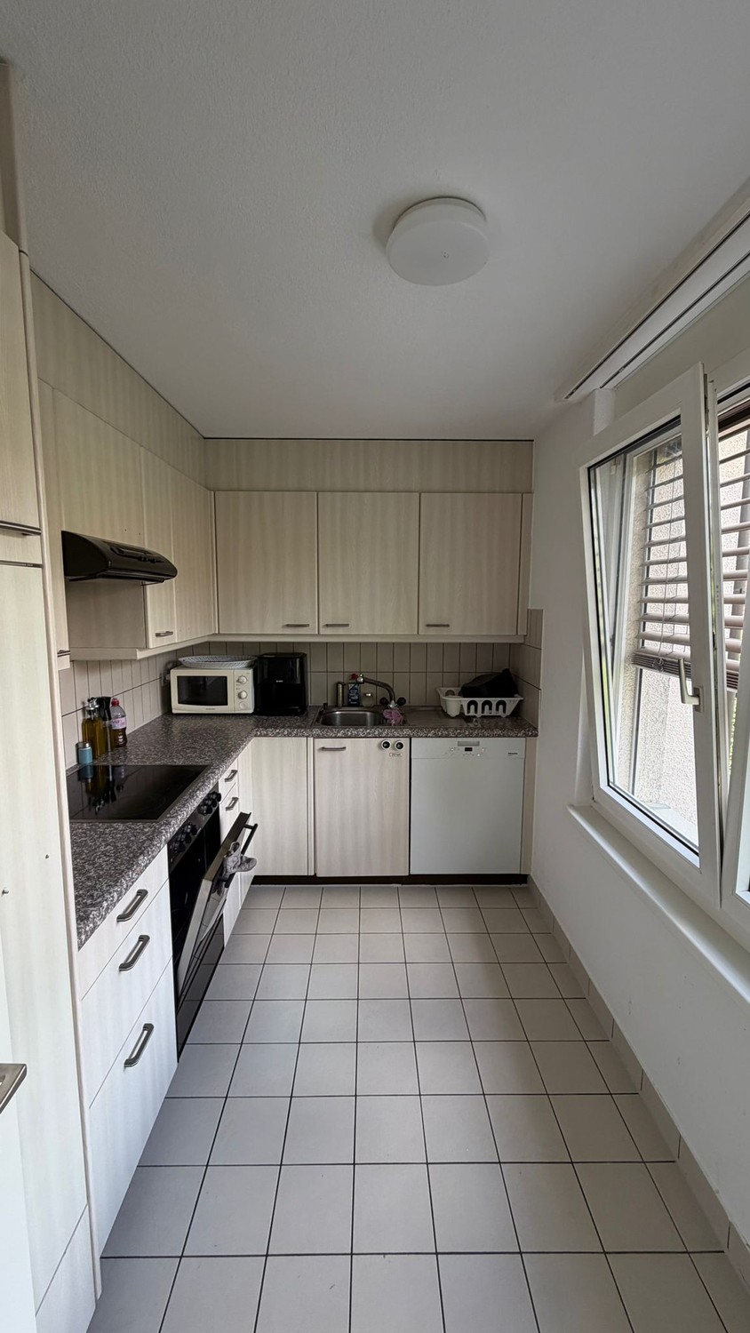 Chambre dans un appartement partagé