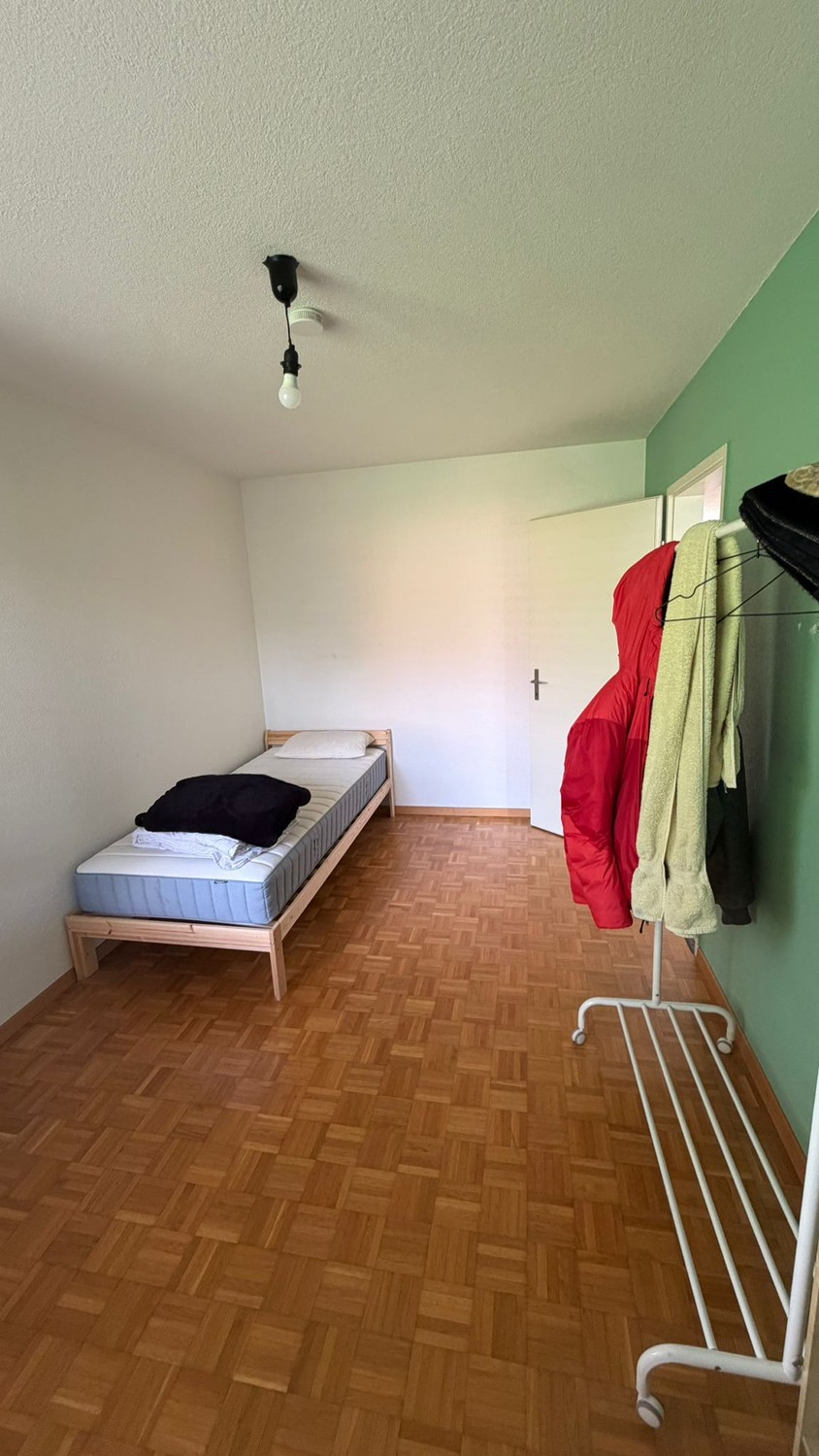 Chambre dans un appartement partagé