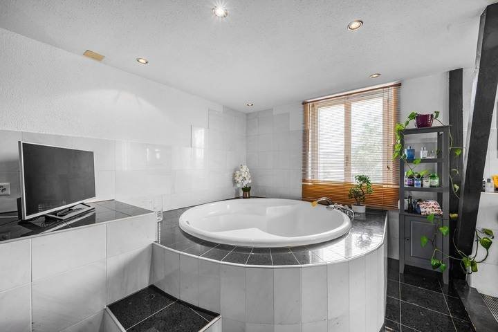 Multi family house, Foto 4 von 9