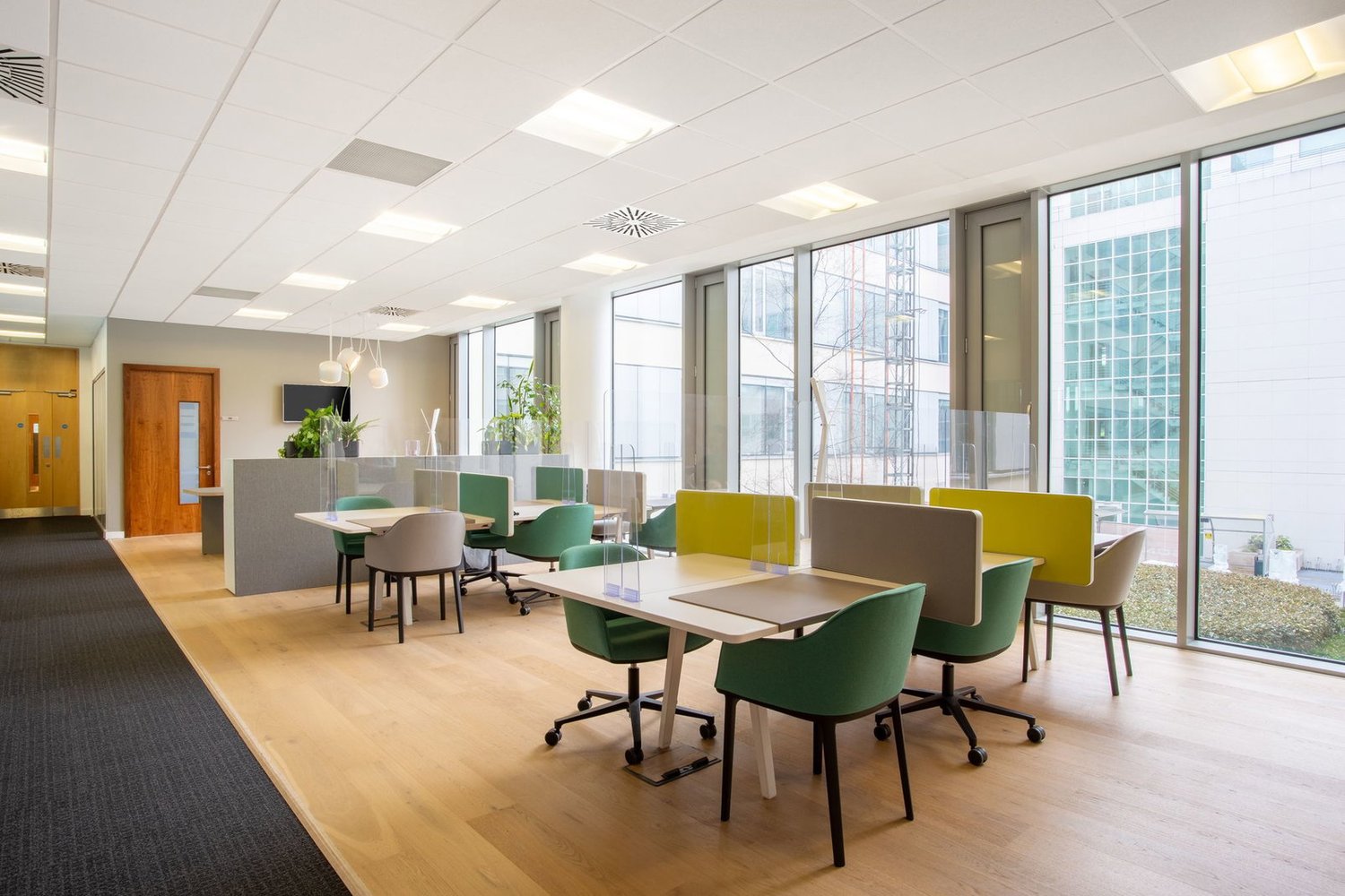 Office, Foto 2 von 7