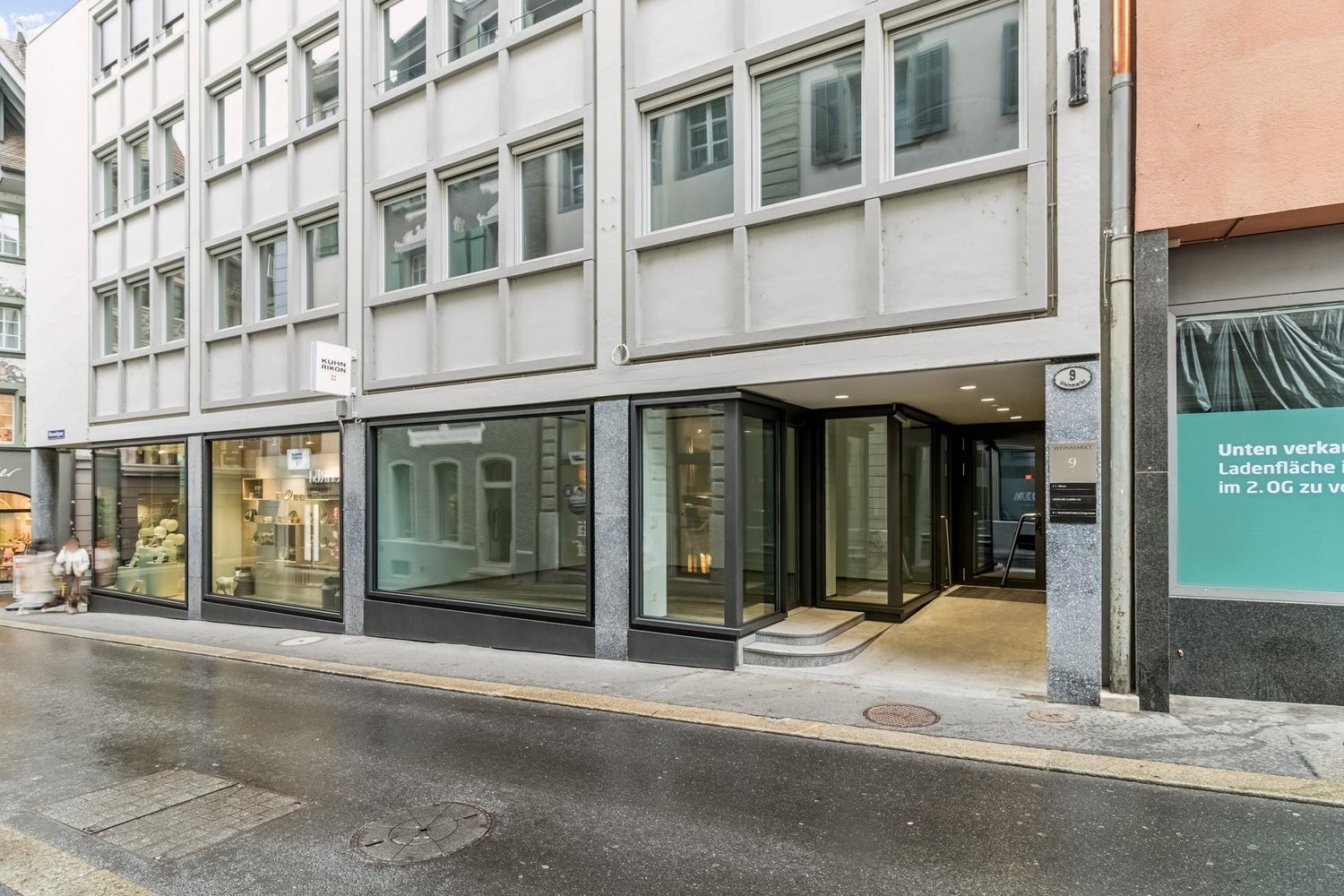 30m² commercial