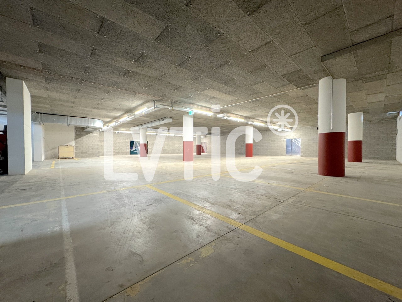 620m² oggetto industriale, foto 1 di 10
