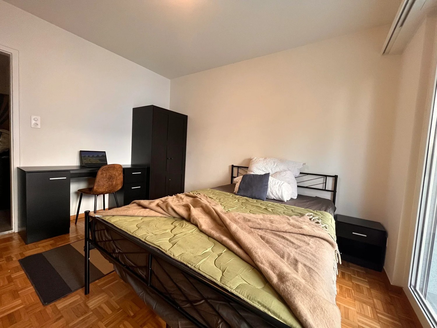 Room in a shared flat, Foto 2 von 7