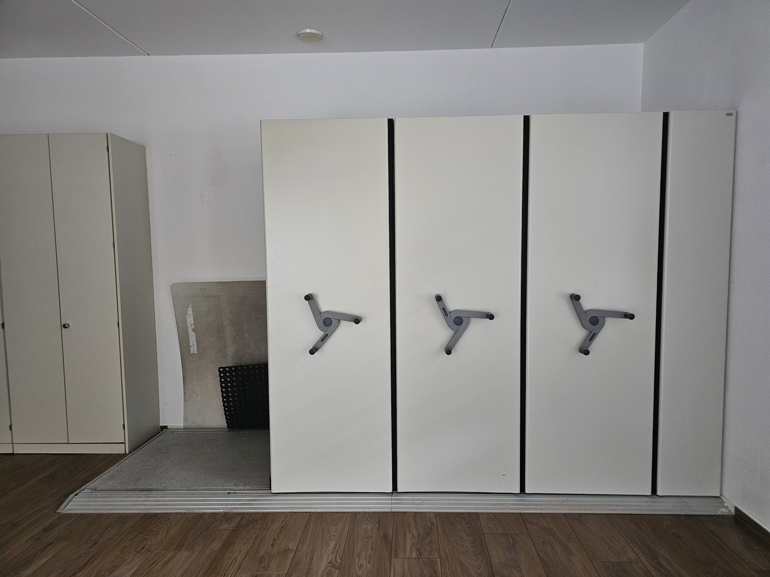ufficio di 60m², foto 4 di 10