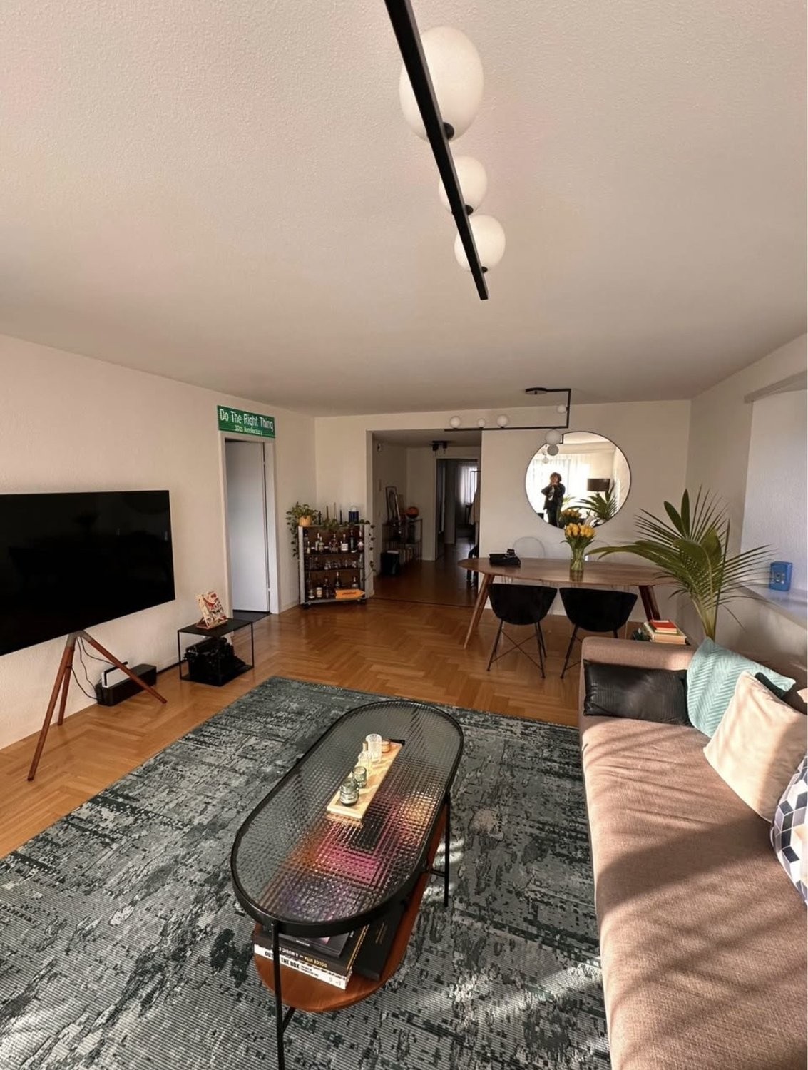 Möblierte 2 ½ Zimmer Wohnung