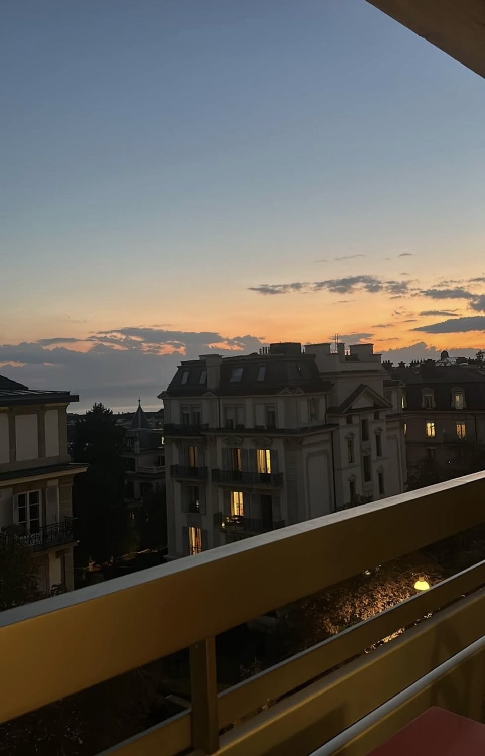 Möblierte 2 ½ Zimmer Wohnung