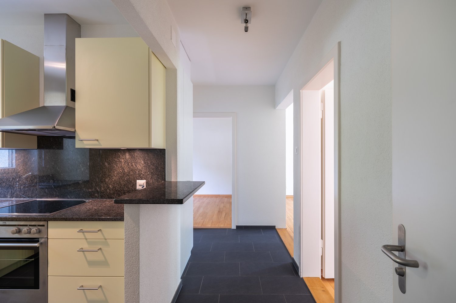 3 rooms apartment, Foto 2 von 9