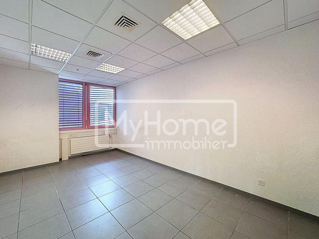 516m² shop, Foto 10 von 10
