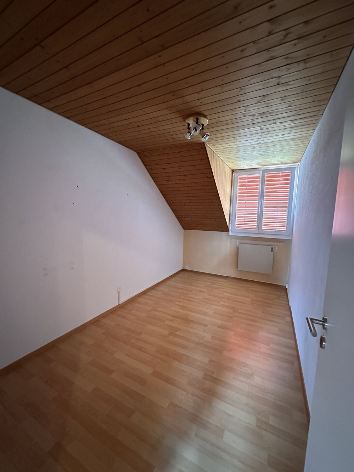 5 ½ rooms roof flat, Foto 3 von 10