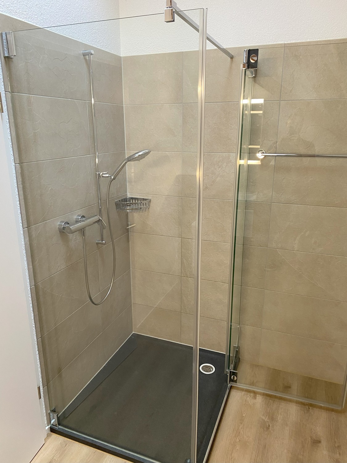 3 ½ rooms roof flat, foto 8 di 10