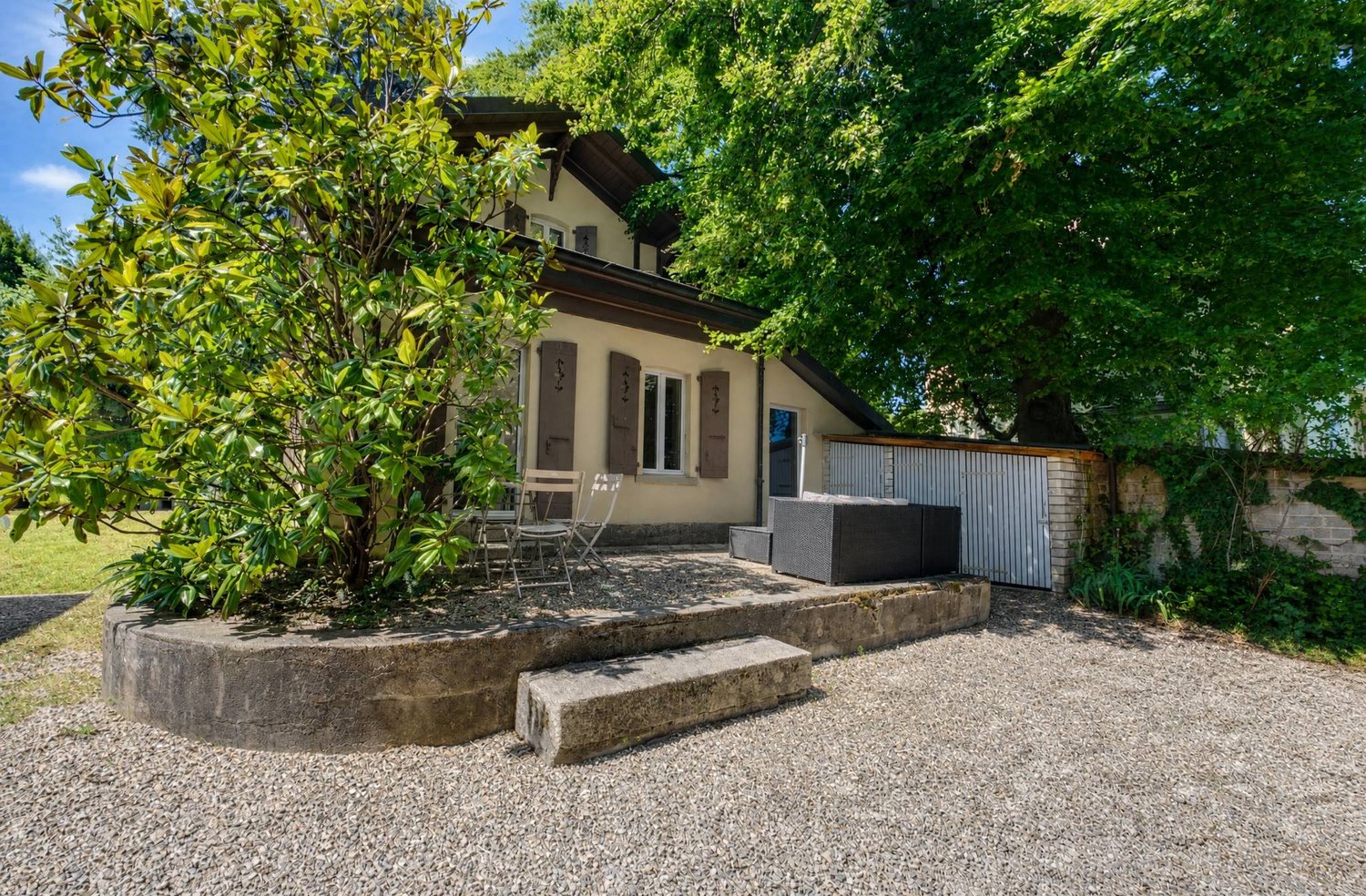 4 rooms single house