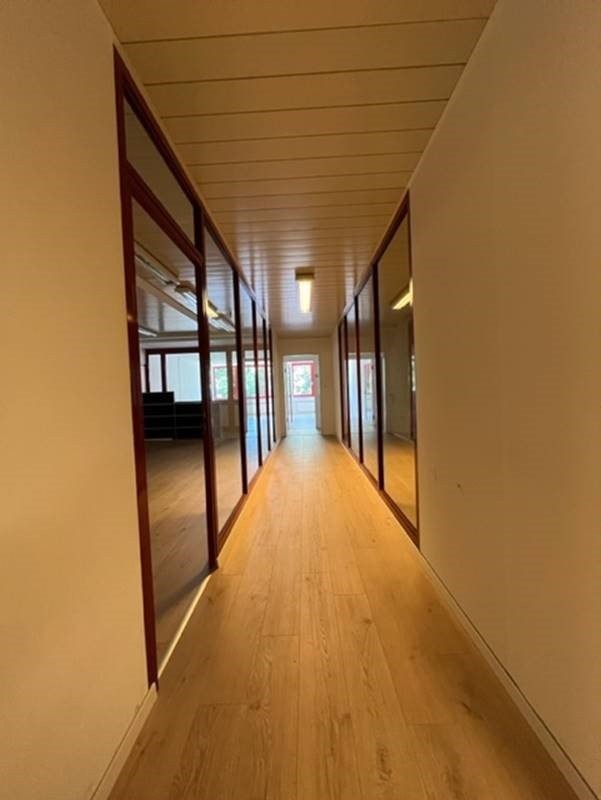 246m² office, Foto 8 von 10