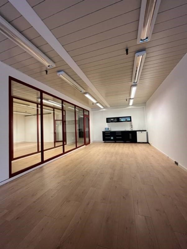 246m² office, Foto 5 von 10