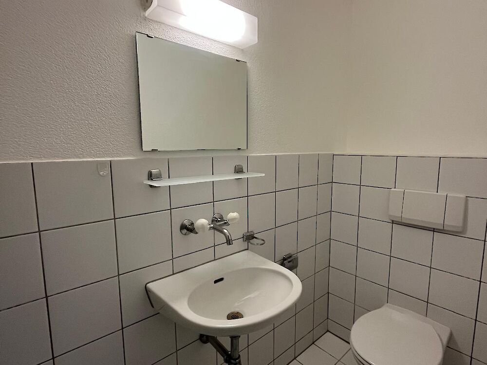 5 rooms apartment