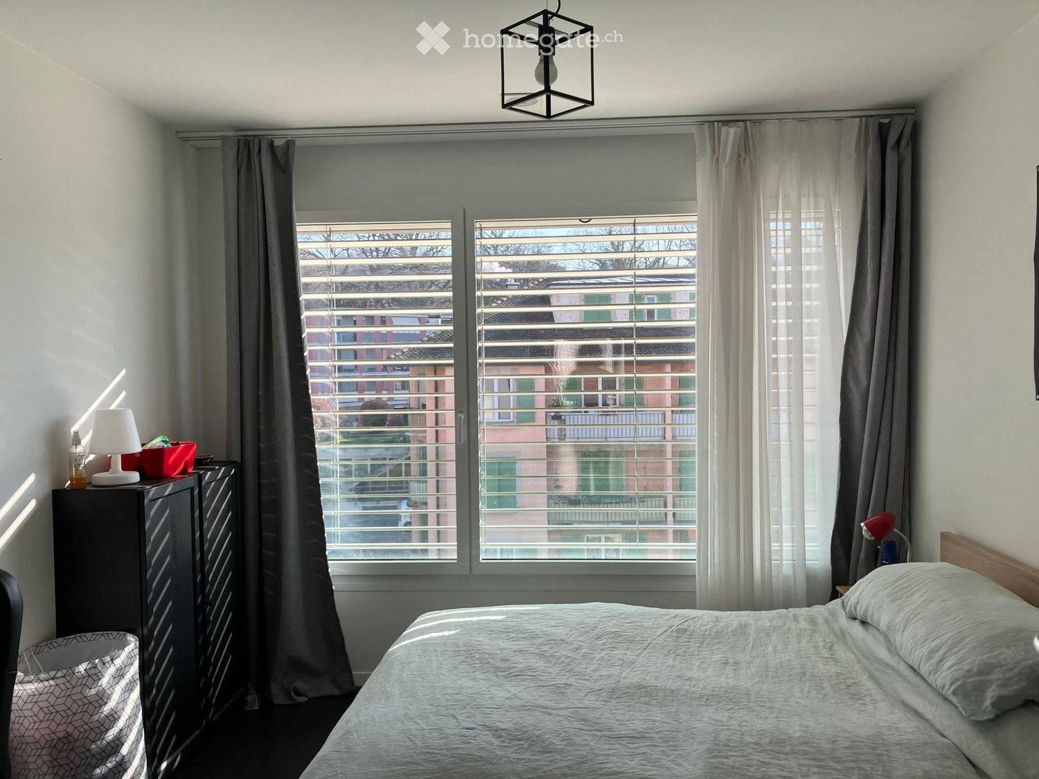 1 room single room