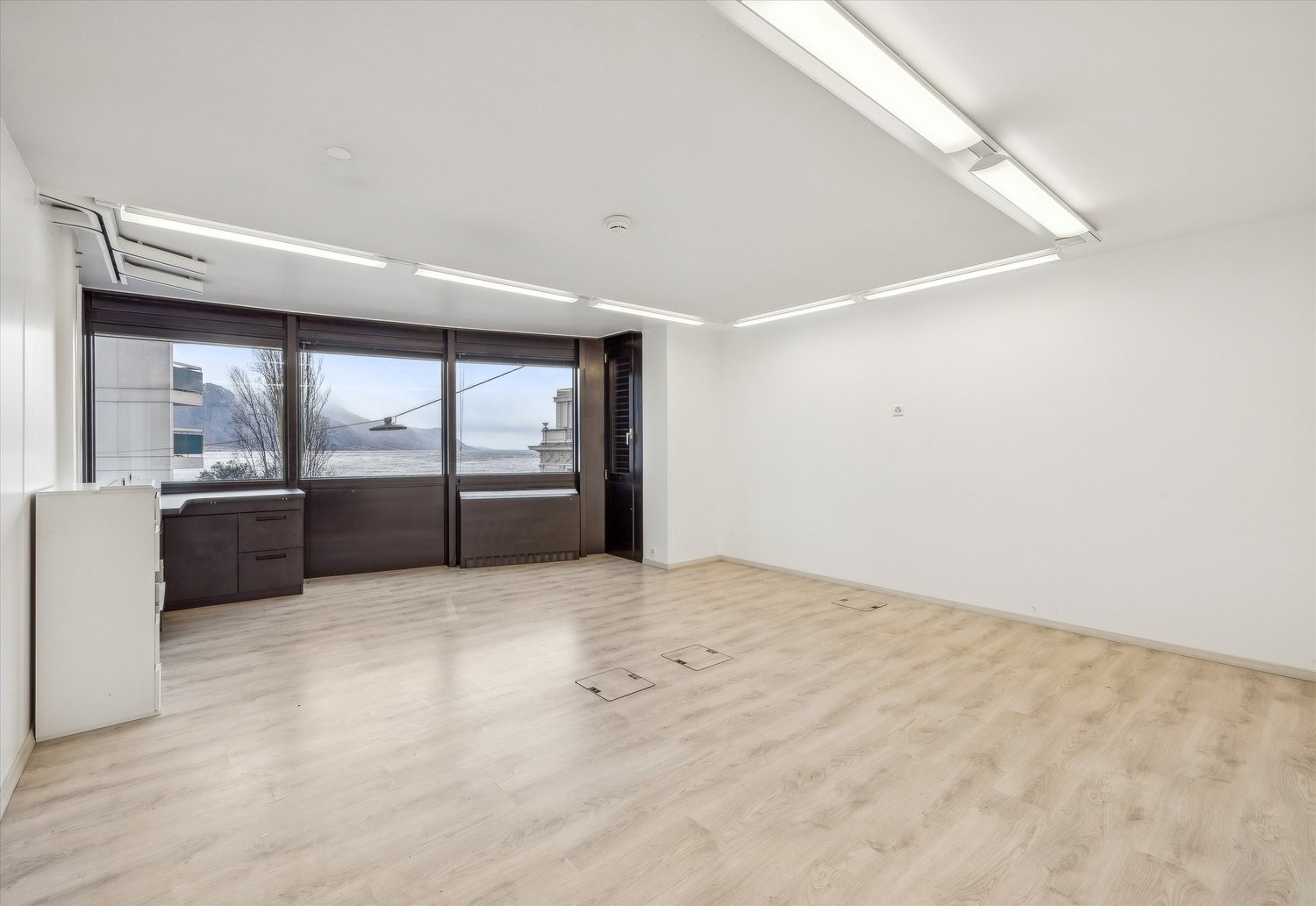 420m² Büro, Foto 3 von 6