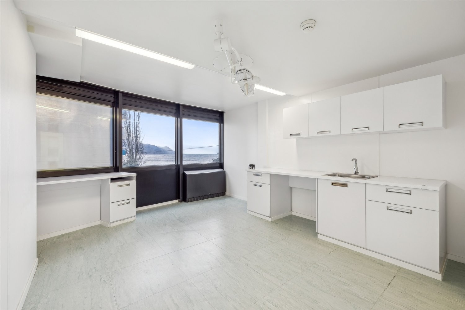 420m² Büro, Foto 2 von 6