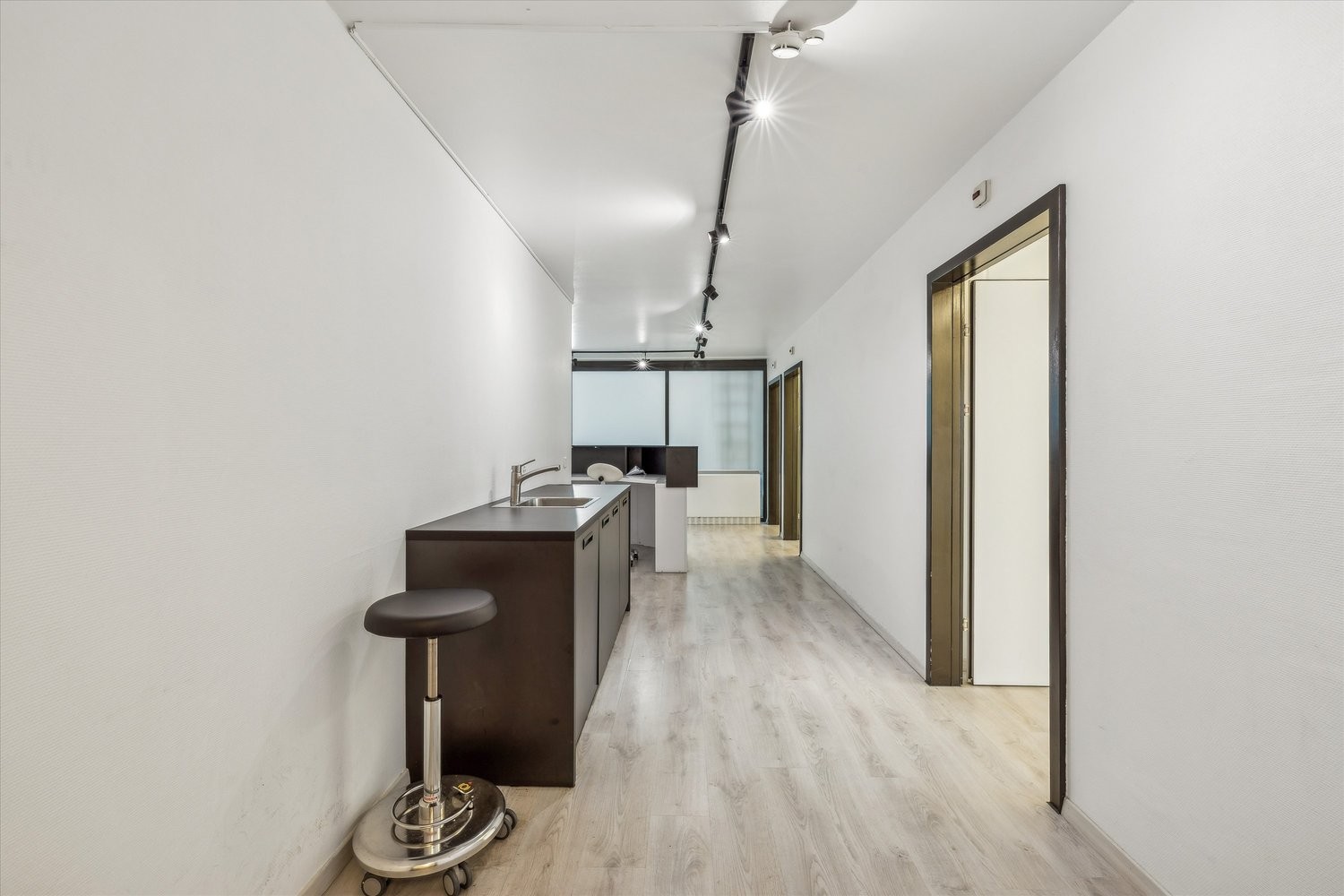 420m² Büro, Foto 5 von 6