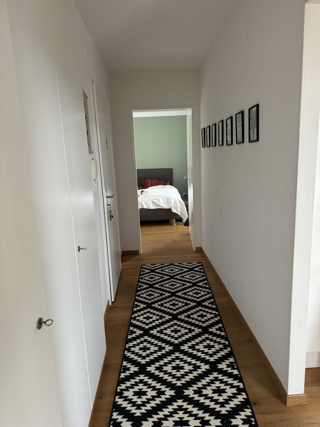 1 room apartment, Foto 1 von 7