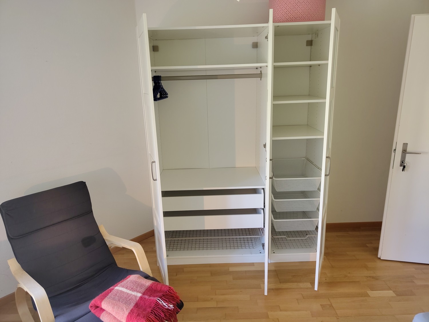 Zimmer in einer Wohngemeinschaft, Foto 5 von 6