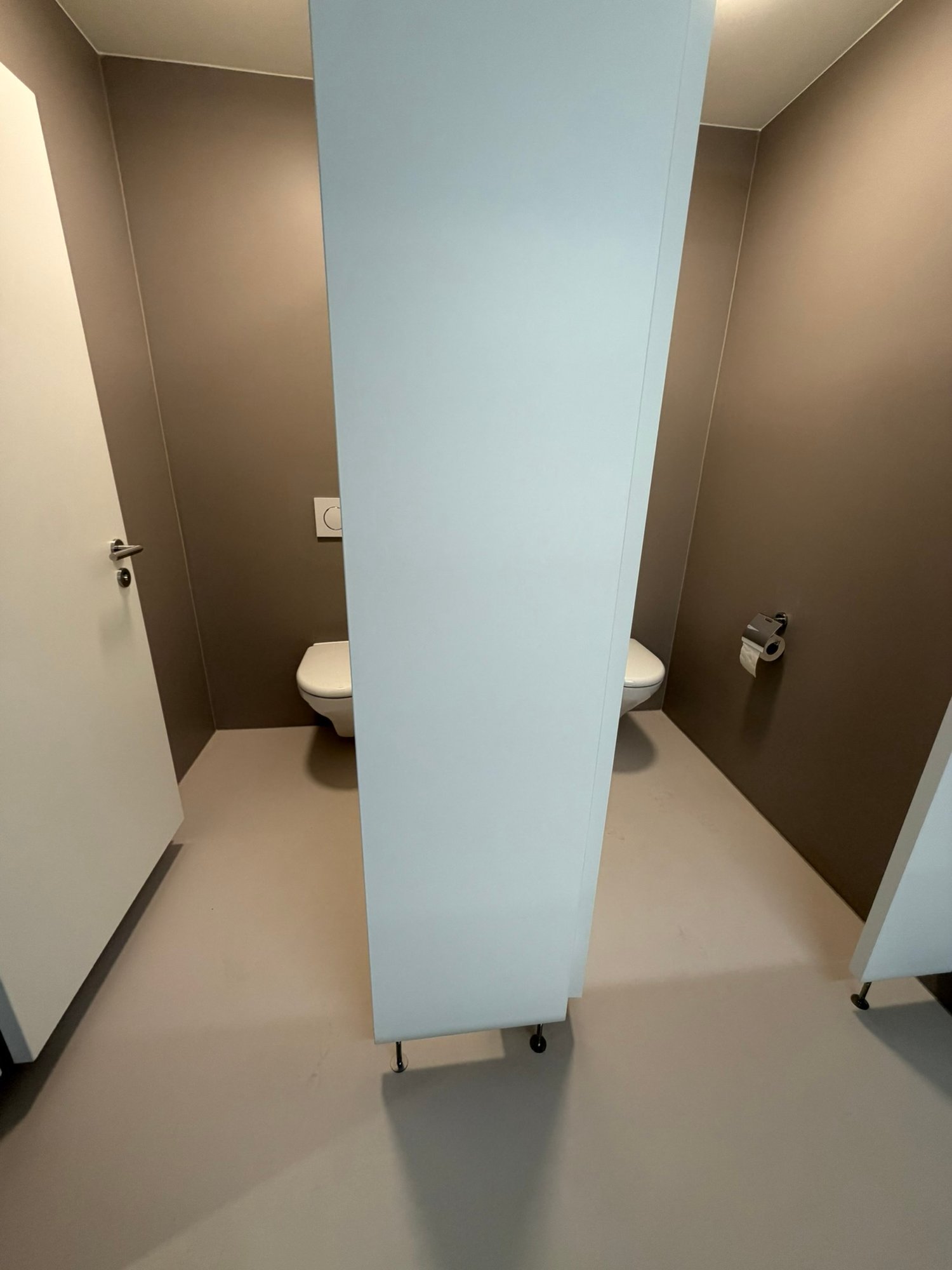 34m² office