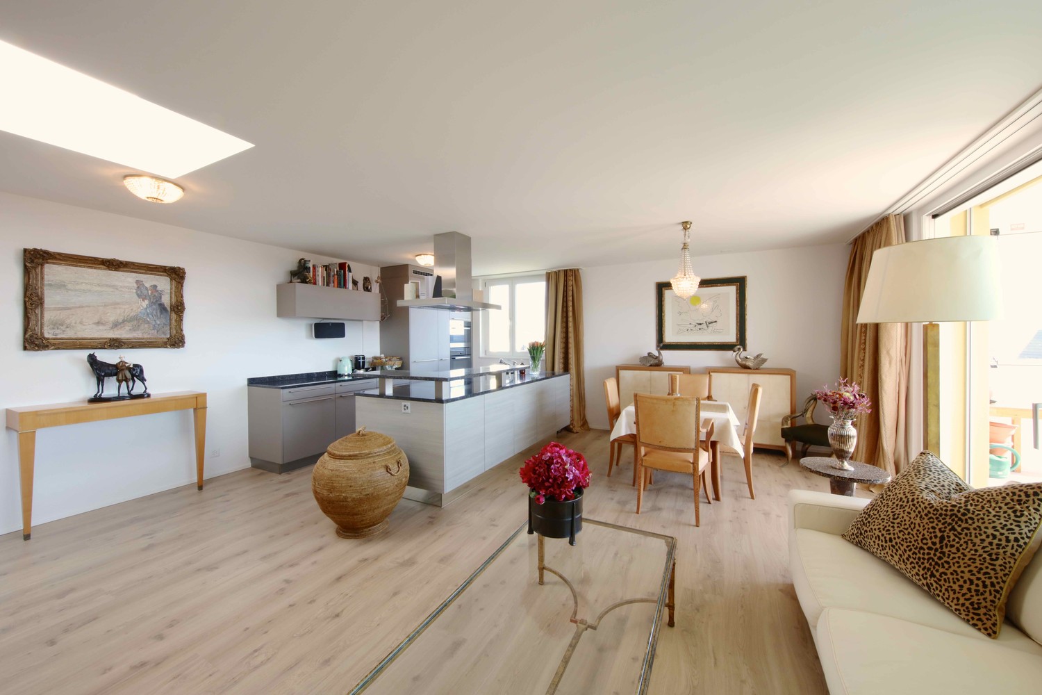4 ½ rooms roof flat, Foto 3 von 10