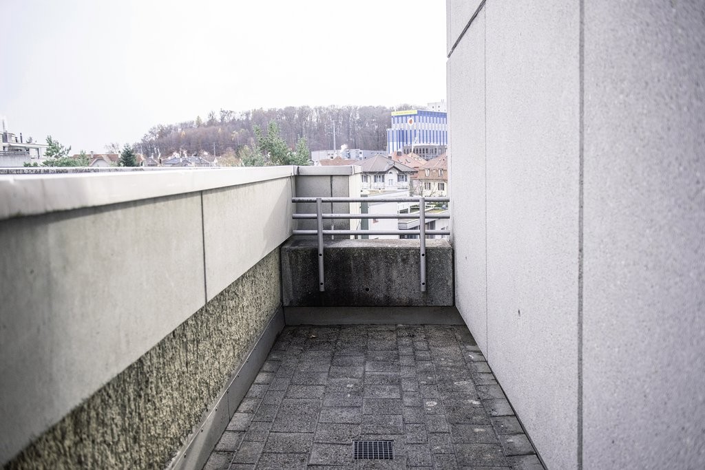 236m² office