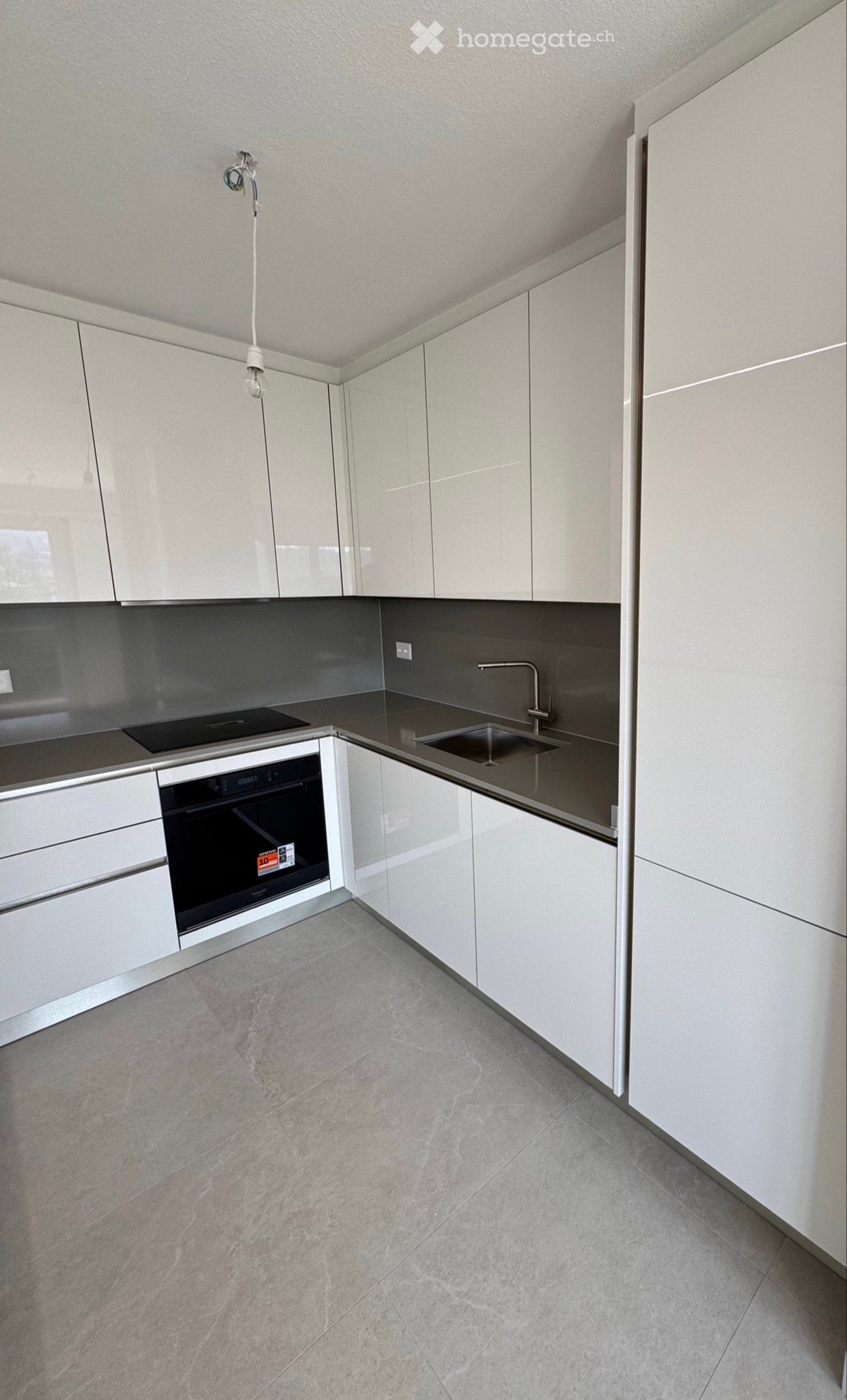 4 ½ Zimmer-Wohnung, Foto 1 von 2