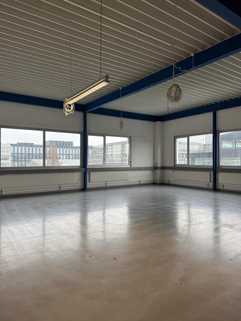605m² commercial