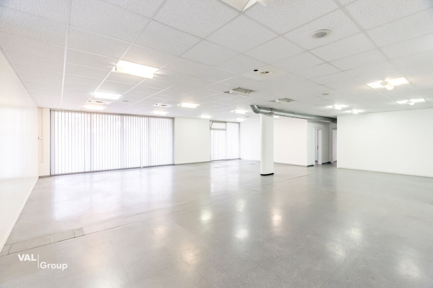 425m² living / commercial building, Foto 3 von 10