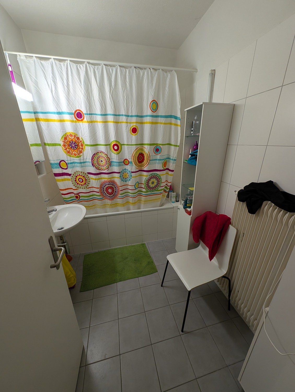Stanza in un appartamento condiviso, foto 5 di 6