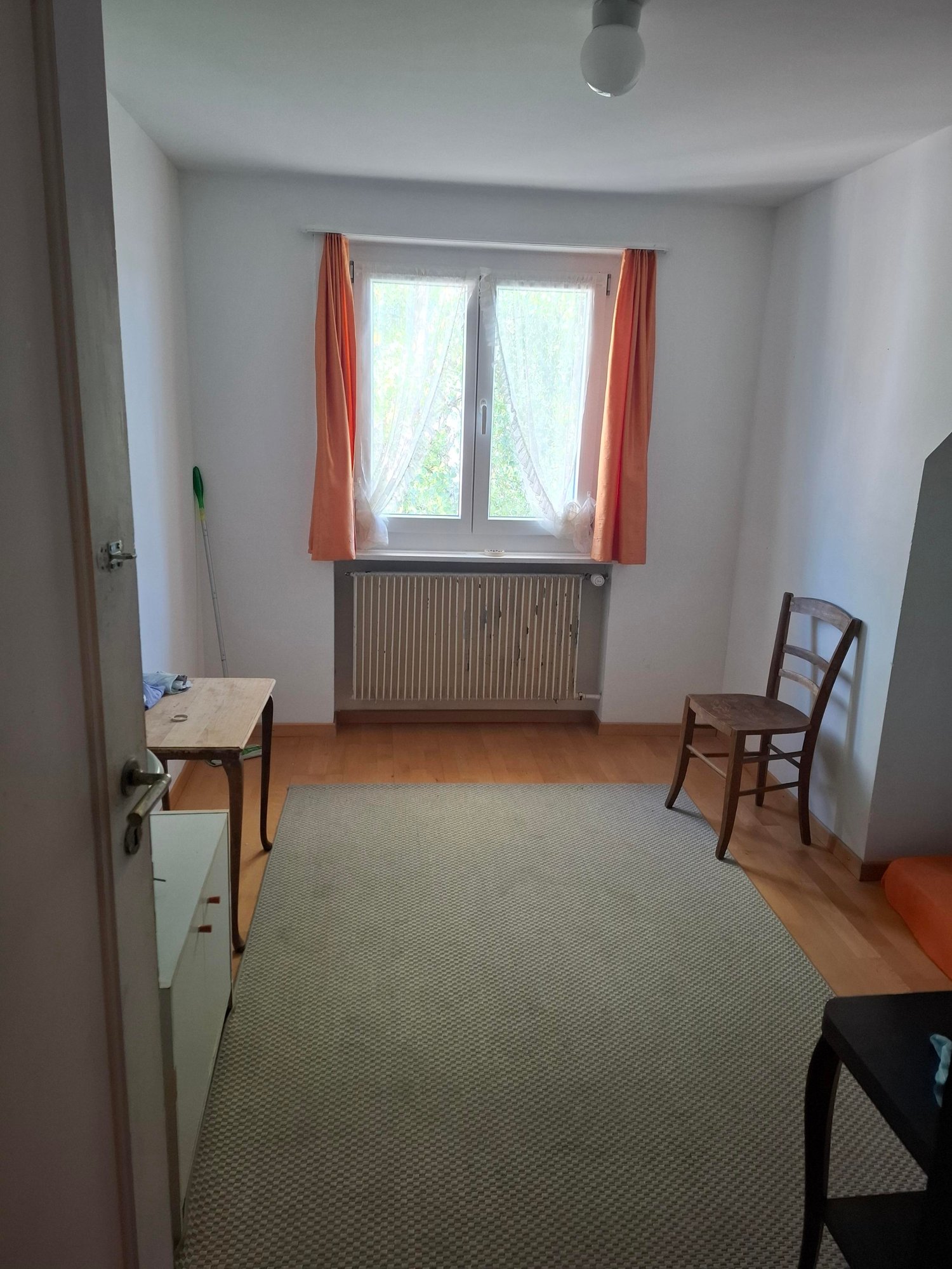 1 room roof flat, Foto 3 von 3
